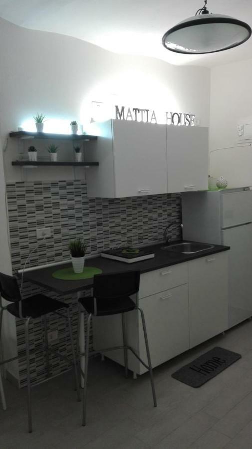 House Mattia Bari Exterior foto